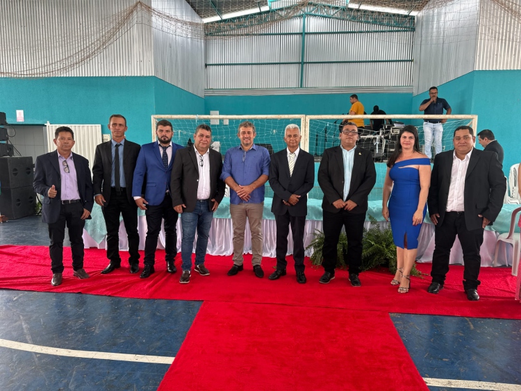 CERIM&Ocirc;NIA SOLENE DE POSSE DOS VEREADORES DE TORIXOR&Eacute;U