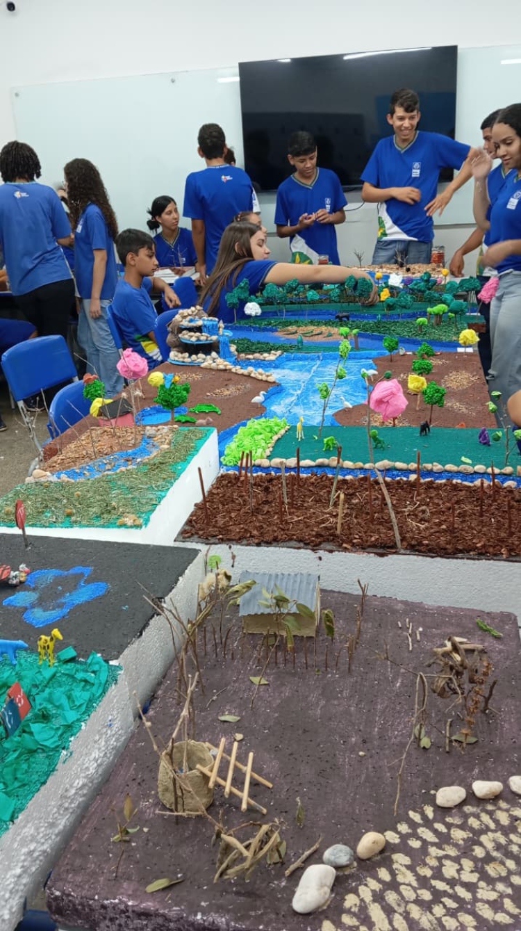 Feira de Ci&ecirc;ncias da Escola Arthur